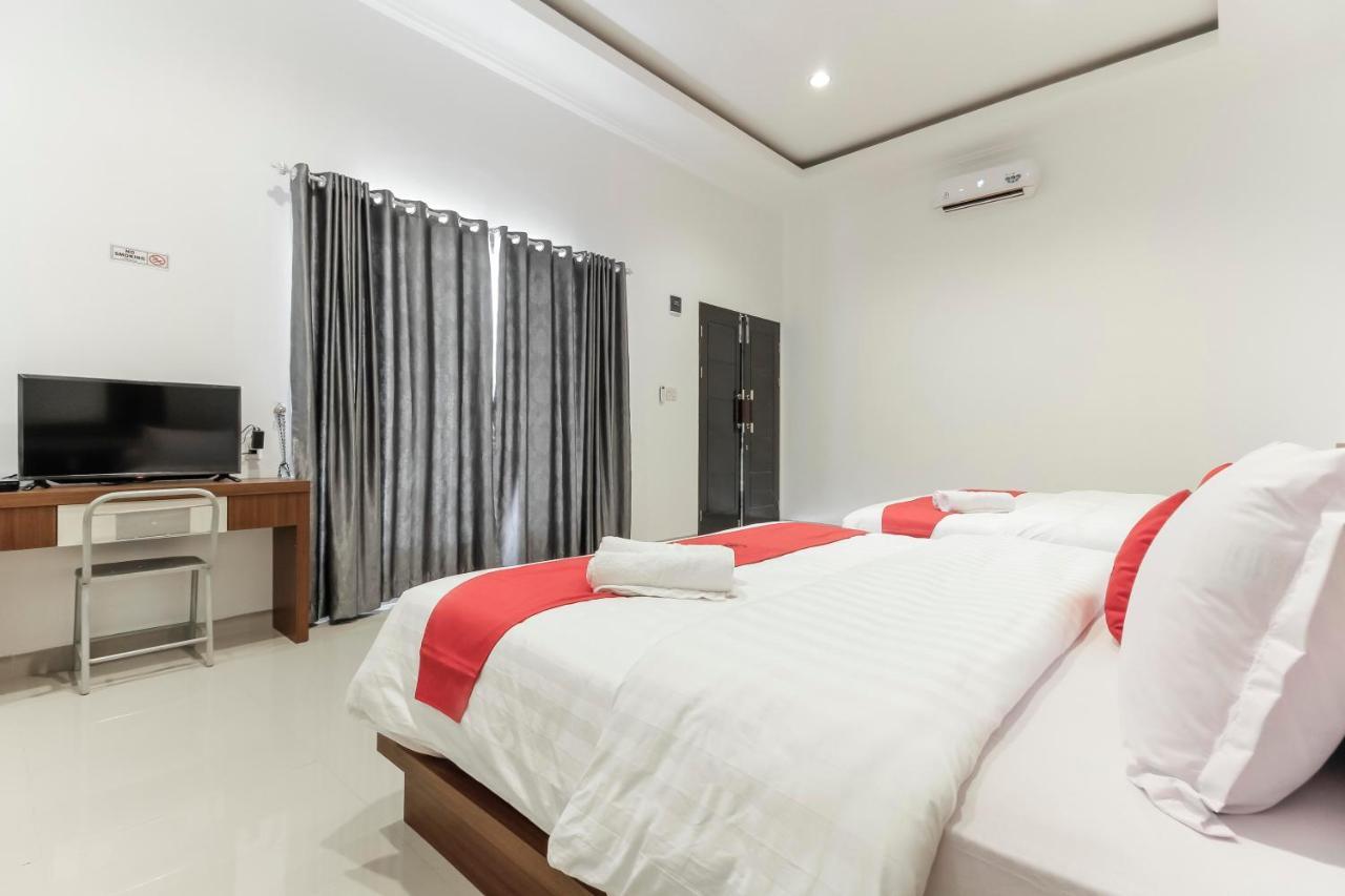 Reddoorz Premium @ Setiabudi Medan Sunggal Luaran gambar