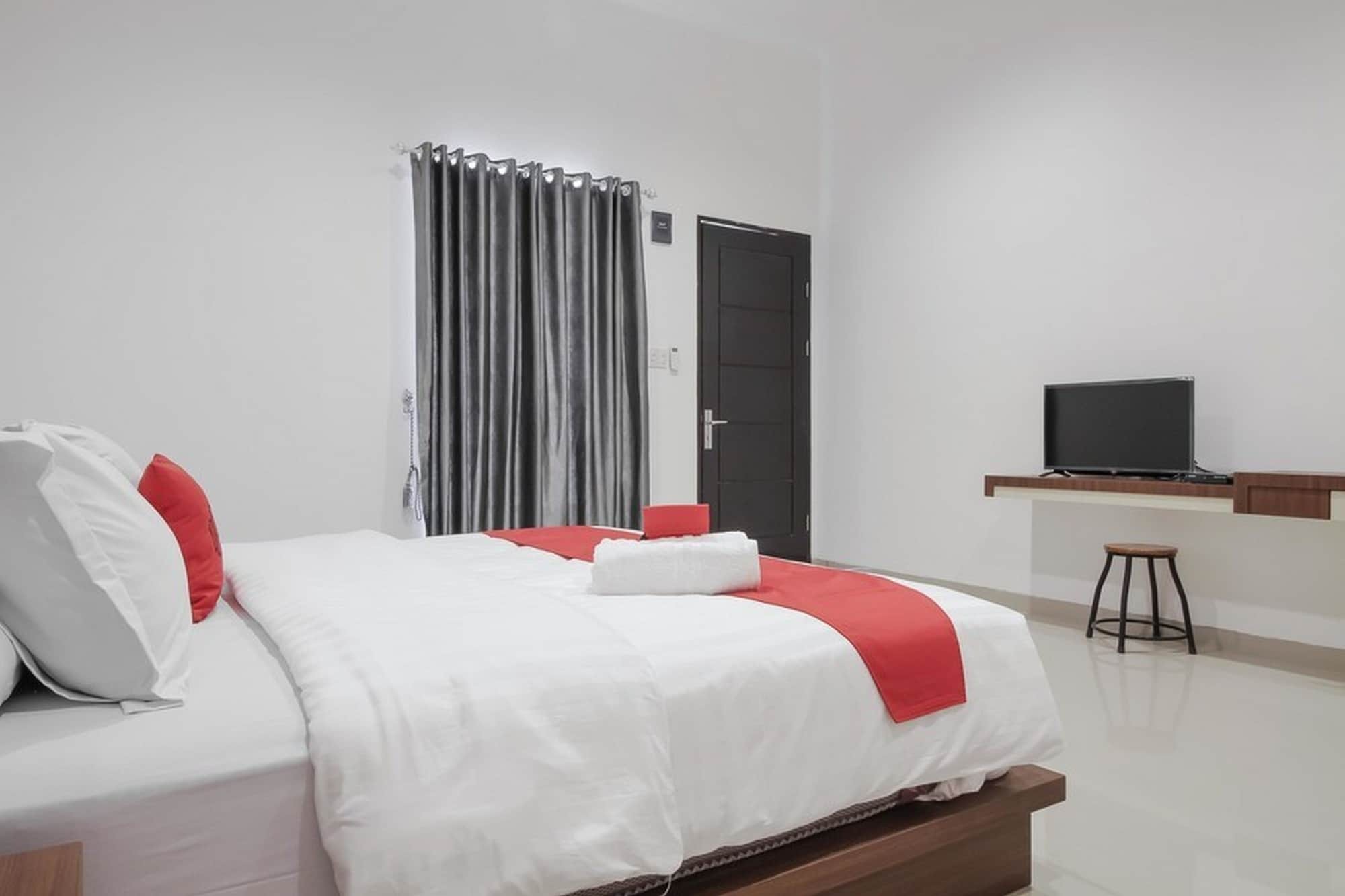 Reddoorz Premium @ Setiabudi Medan Sunggal Luaran gambar